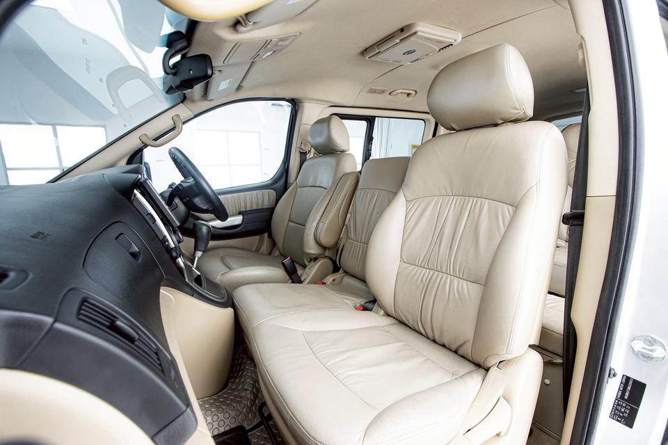 HYUNDAI H-1 2.5 EXECUTIVE MAESTRO AT 2010รถตู้ VIP กว้าง โปร่ง นั่งสบายทั้งบ้าน ( ขายสดเท่านั้น ) รูปที่ 10