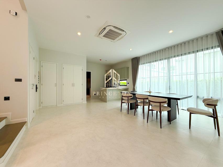 Luxury House For sale or rent Setthasiri Bangna KM.10 7