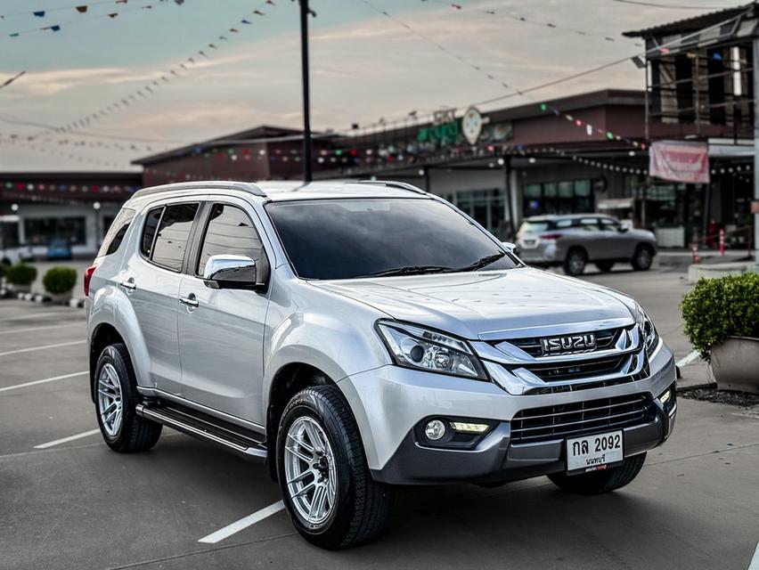 ขาย Isuzu MU-X 3.0 Ddv ปี14