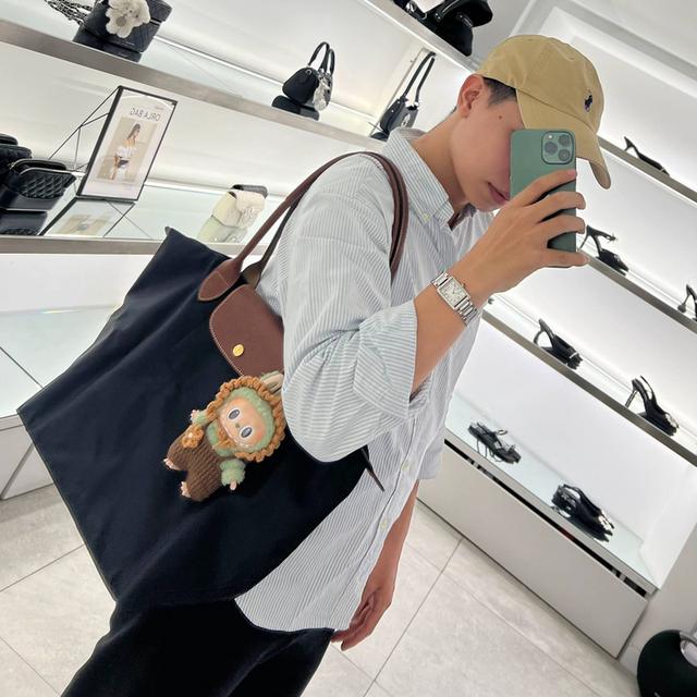 กระเป๋า เลอปิยาจ Le Pliage Original M Tote Bag Navy สีน้ำเงิน หูยาว ไซส์เอ็ม 