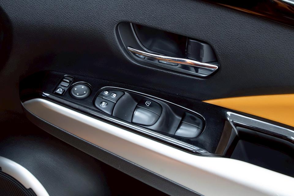 NISSAN KICKS 1.2 VL 2022 15