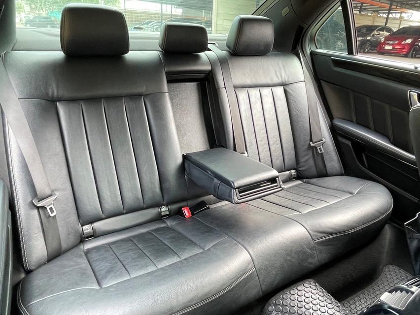 Mercedes-Benz E300 2.2 Bluetec Hybrid AMG Dynamic ปี 2013 รูปที่ 11