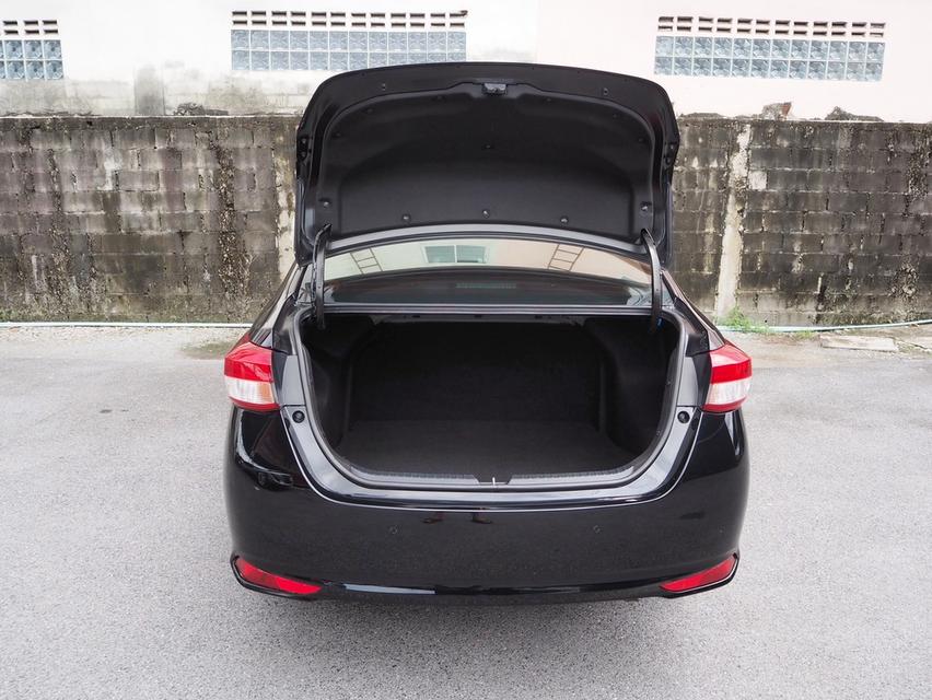 TOYOTA YARIS ATIV 1.2 E  ปี 2020 8