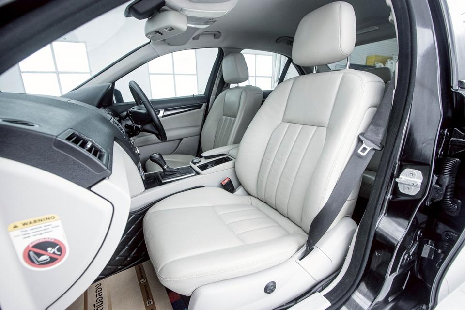 รหัสรถ 💥 รถเข้าใหม่ 1E744  MERCEDES-BENZ C-CLASS C200 K 1.8 AT 2010 รูปที่ 12