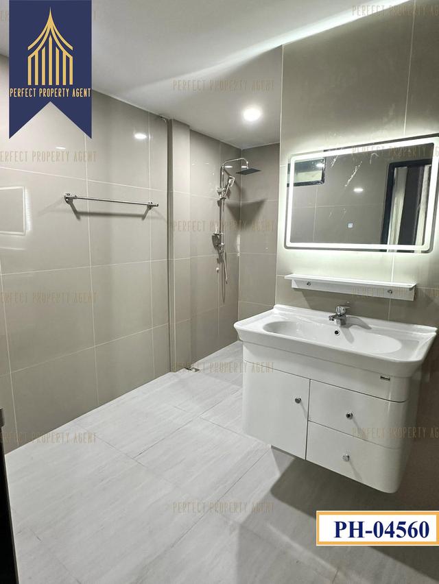 ขายบ้านเดี่ยวหลังมุม ฉัตรแก้ว ซอยเนินพลับหวาน แถมแอร์ เฟอร์นิเจอร์พร้อมเข้าอยู่ 7