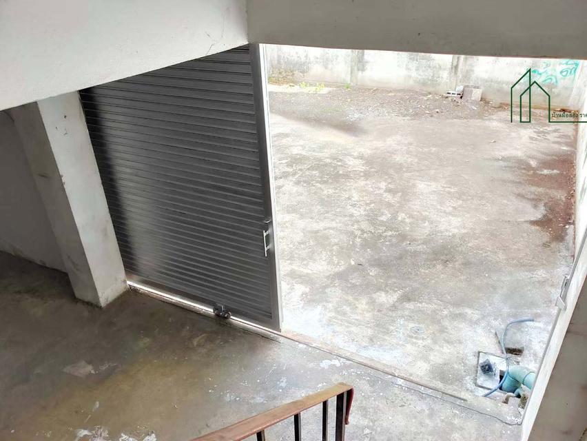 อาคารพาณิชย์ 2 คูหา ติดถนนลาดพร้าว 11