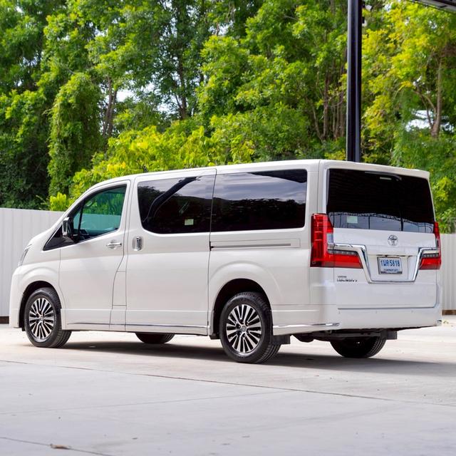รหัสรถ 12AT5818 TOYOTA MAJESTY 2.8 Premium | ปีจด : 2021 4