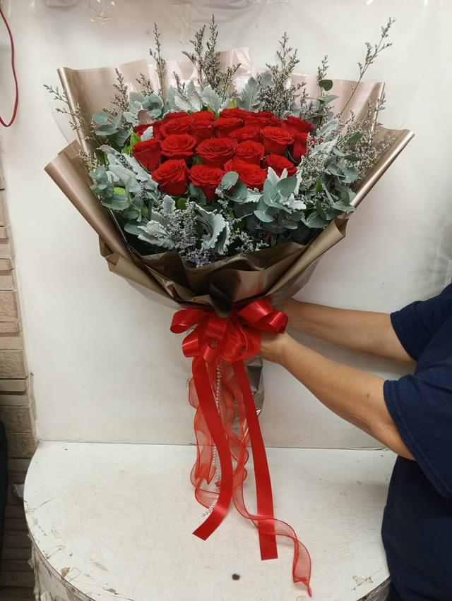 ช่อสวยๆ พร้อมจัดส่งตลอด24ชม. สั่งล่วงหน้าอย่างน้อย3ชม.ขึ้นไปหรือ1วัน ส่งได้ในสุขุมวิท ลาดพร้าว รามคำแหง บางเขน ดอนเมือง บางนาตราด สุวินทวงศ์ รังสิต รูปที่ 4