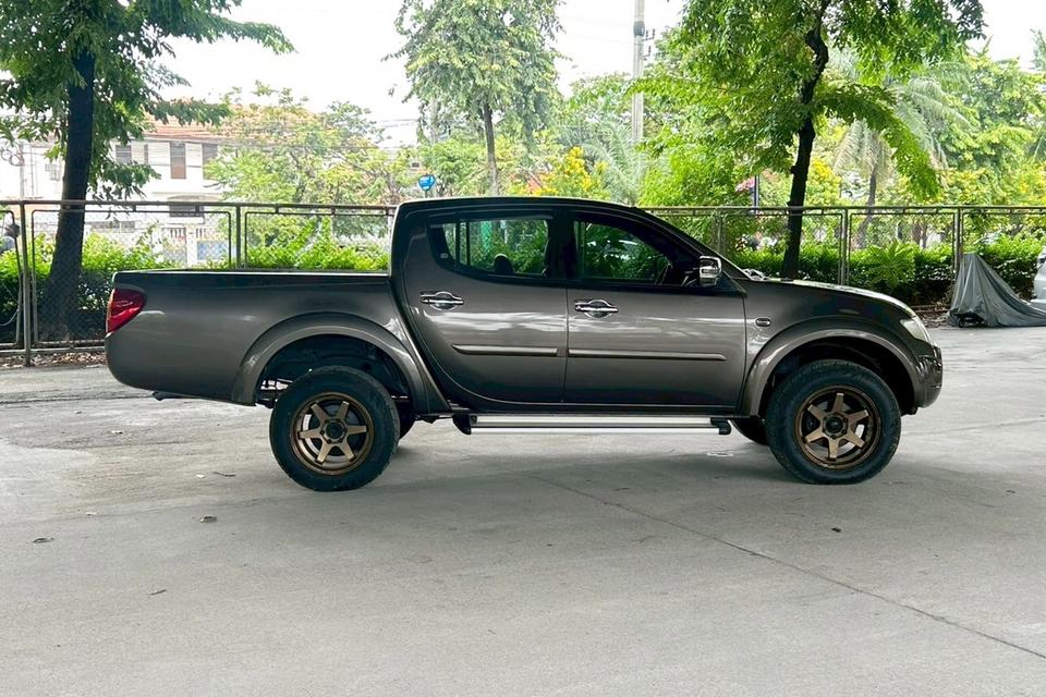 Mitsubishi Triton Double Cab 2.5 GLS Plus AT ปี 2014 กระบะ 4 ประตู ยกสูง รถสวย สภาพดี