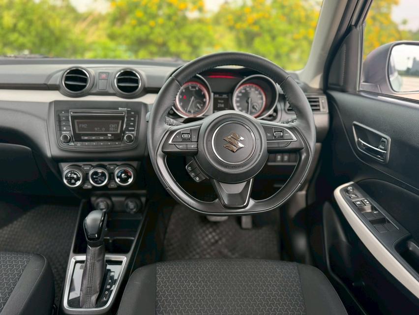 Suzuki Swift 1.2 GLX CVT สีขาว ปี 2019 ไมล์ 57,xxx km 12