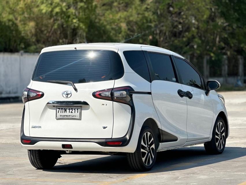 รหัส PAT1211 Toyota SIENTA 1.5V  ปี 2018 3