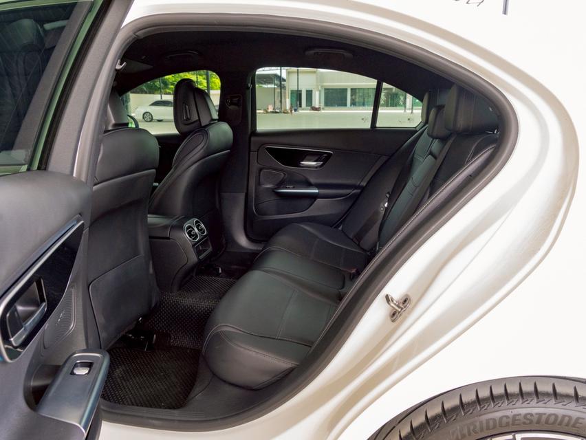 รหัสรถ 12AT3307 MERCEDES BENZ C220d Avant-garde Facelift โฉม W206 | ปี : 2023 จด 25 15