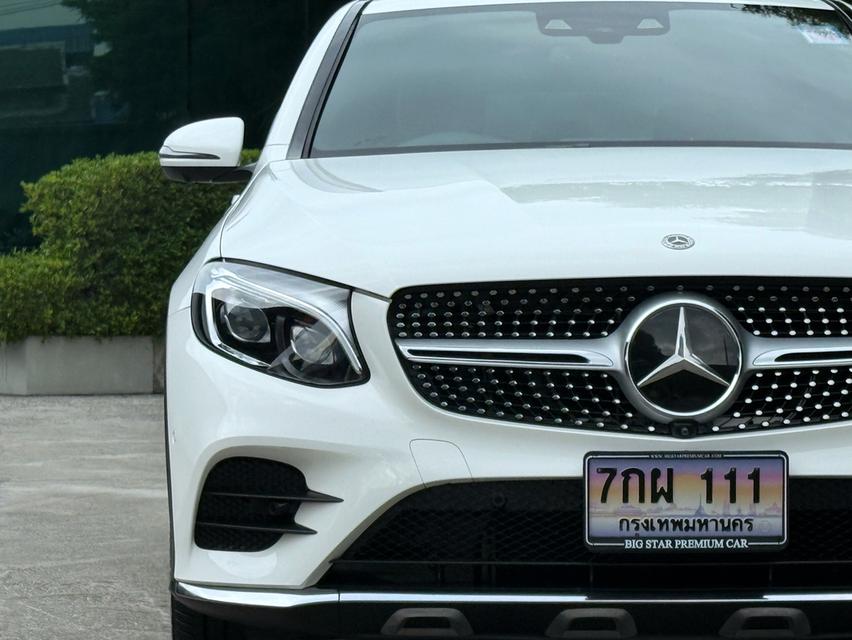 2020 BENZ GLC 250 COUPE AMG รถมือเดียวออกป้ายแดง รถวิ่งน้อย เข้าศูนย์ทุกระยะ รถไม่เคยมีอุบัติเหตุครับ 7