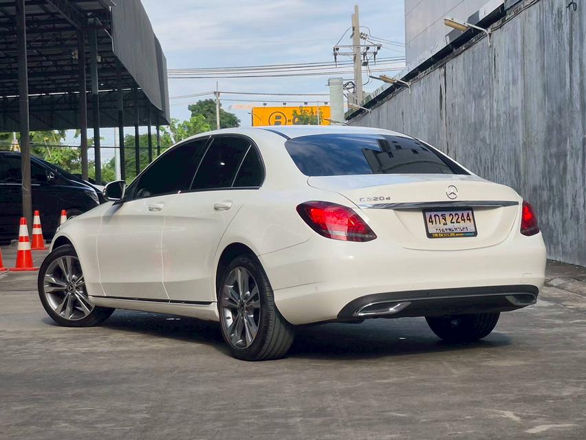 Mercedes Benz c220d ปี2019
