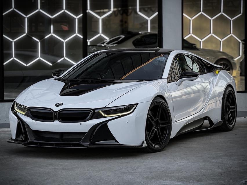 รหัสรถ MCA53 BMW I8 1.5L HYBRID 4WD PURE LMPULSE 2015 จด2018