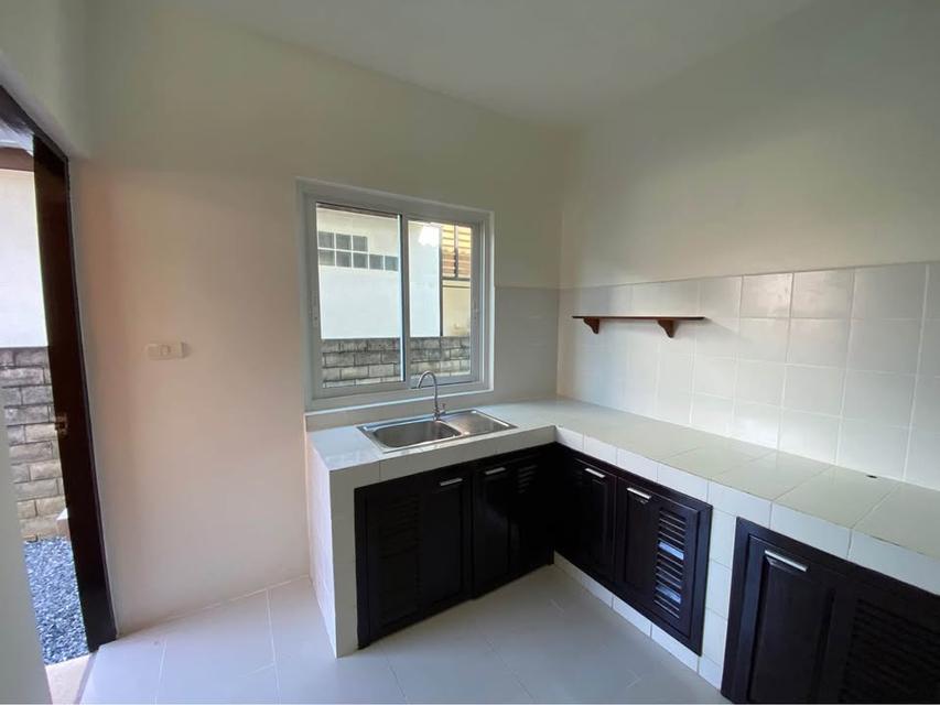 🏡 บ้านเดี่ยวสองชั้นในโครงการ ใกล้โฮมโปรสันทราย ระบบรักษาความปลอดภัยดีเยี่ยม #สันทราย ราคาเพียง 25,000 บาท/เดือน ✨清迈三赛独栋双层住宅出租 3 卧室 2 卫生间 – 租金 25,000 4