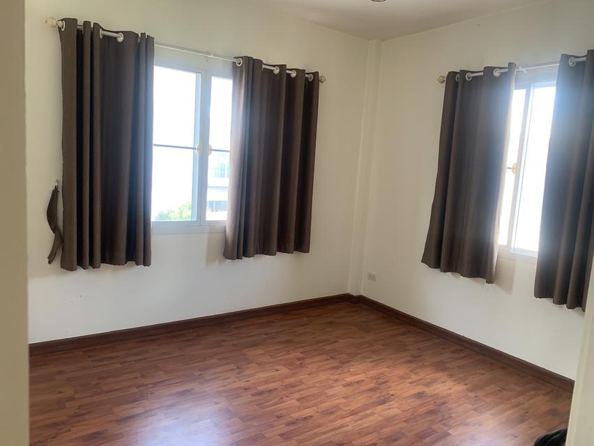 บ้านเดี่ยว 2 ชั้น 3 ห้องนอน 3 ห้องน้ำ  3