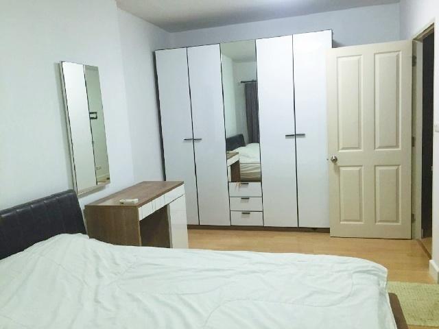APLลาดกระบัง 1.4กม. ทาวน์โฮม 3 ชั้น 21ตร.วา.ถ.อ่อนนุช-ลาดกระบัง โรบินสัน ลาดกระบัง 1กม.241ตร.ม.สภาพดี เฟอร์ครบ 3 นอน 3 น 3