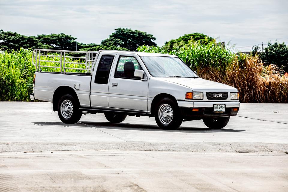 Isuzu Space Cab 2.5L ดีเซล ปี 1993 สีเทา เกียร์ธรรดา