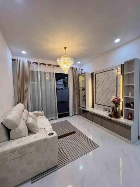 ให้เช่า บ้านเดี่ยว 2 ชั้น ซอยหมู่บ้านทุ่งเศรษฐี เลียบมอเตอร์เวย์ ตกแต่งสวย พร้อมเข้าอยู่ 2