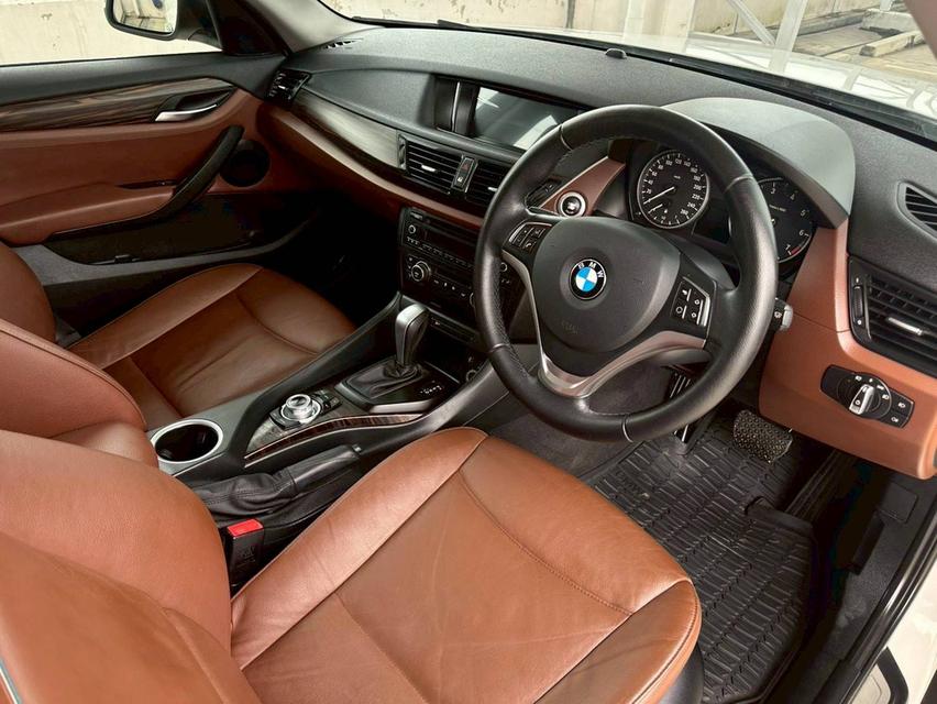 BMW X1 sDrive18i X-Line E84 2013 รูปว่าสวย ตัวจริงยิ่งสวยกว่า คุ้มเกินราคา 12