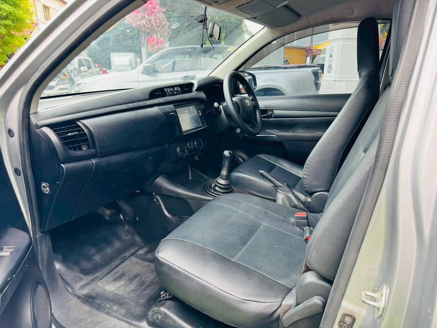 2021 Toyota HILUX REVO 2.4 Single Cab Entry 12