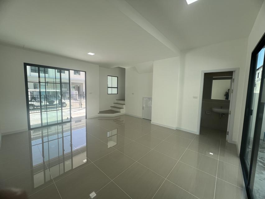 โครงการ Pruksa Ville ศรีนครินทร์-บางนา 2
