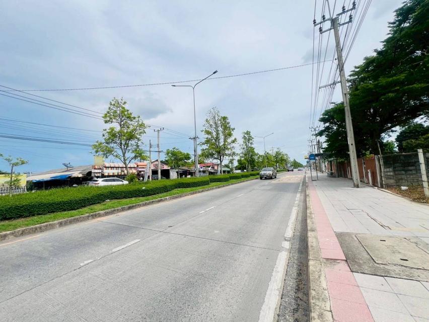 ให้เช่าที่ดิน 4-3-65 ไร่ ซ.หทัยราษฎร์ 35 ติดถนนหทัยราษฎร์ และหมู่บ้านเมืองประชา 4