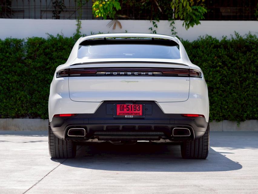 Porsche Cayenne E-Hybrid Coupe ปี 2024 รูปที่ 6