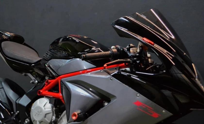 MV Agusta F3 675 ปี2015 สภาพน้างฟ้าแรธ์ไอเท็ม 4