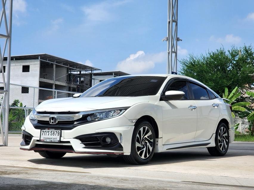 HONDA CIVIC FC​ 1.8EL ปี 2017 3