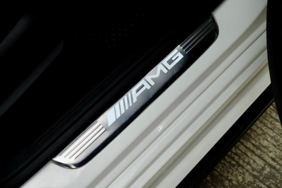 CLS53 4-MATIC AMG 18