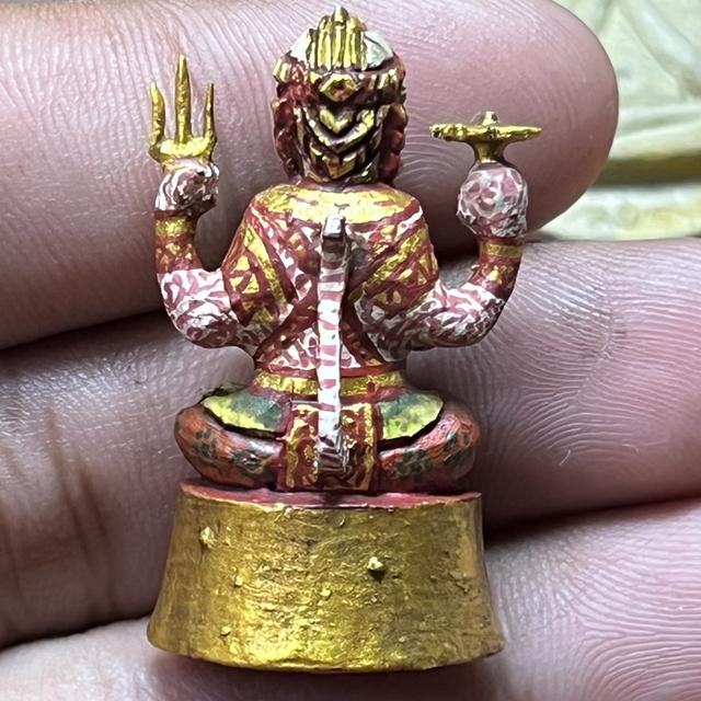 ไม้เเกะหลวงปู่บุญลงสีสวยๆ รูปที่ 2