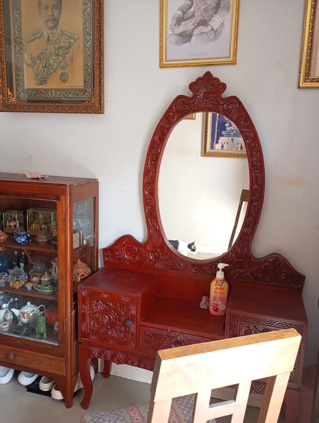 ขายตู้กระจกส่องหน้าไม้สัก