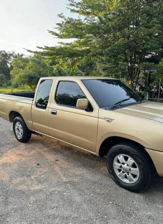 Nissan Frontier มือสอง 4