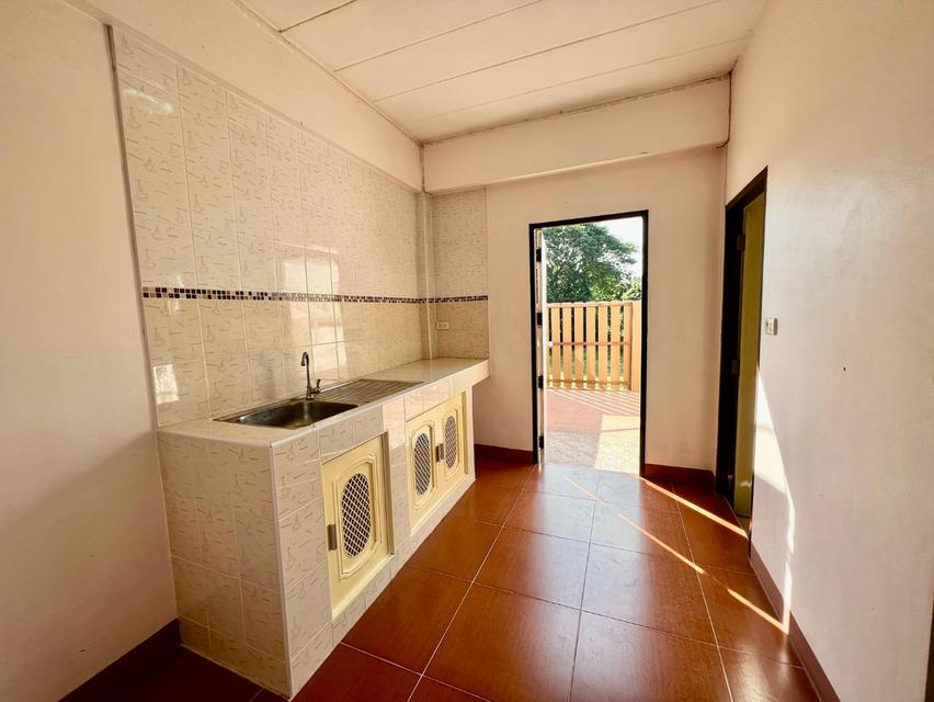 🏡 ขายอาคารพาณิชย์ โครงการฟ้าเคียงดาว จ.อ่างทอง อาคารพาณิชย์ 2.5 ชั้น จำนวน 2 คูหาติดกัน 16
