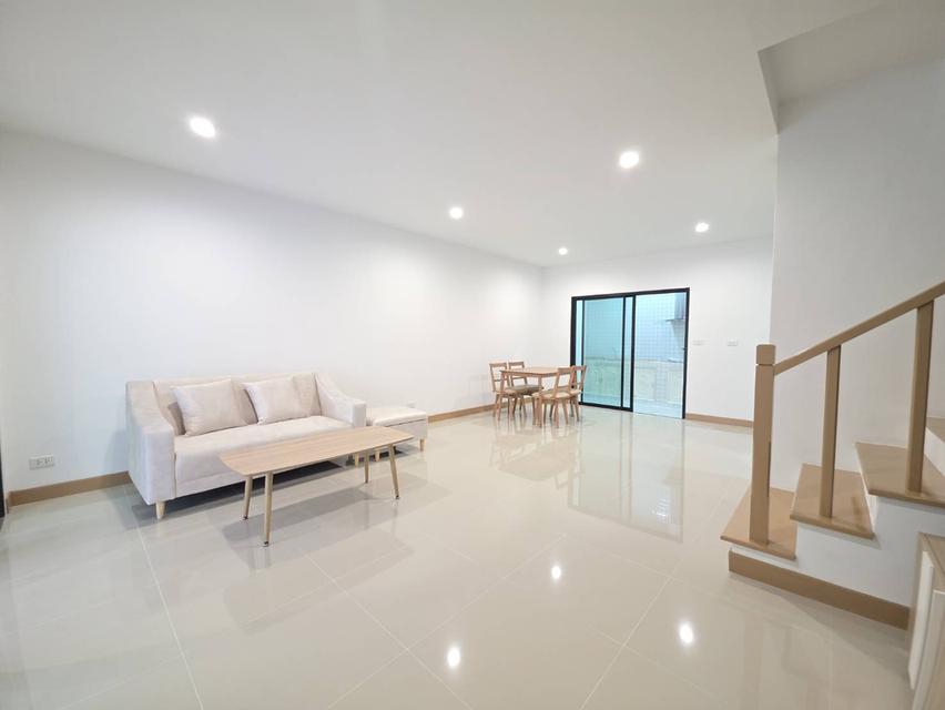 หมูบ้านเมดิโอ้ นิมิตรใหม่ 13 8