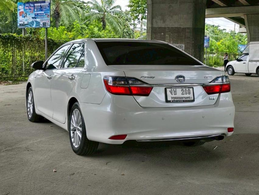 Toyota Camry 2.5Hybrid ปี16