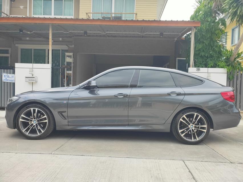 BMW 320 D GT m sport ปี 2018 รถบ้านขายเองไม่เคยชน สภาพดีผ่านการตรวจรถแล้ว 2