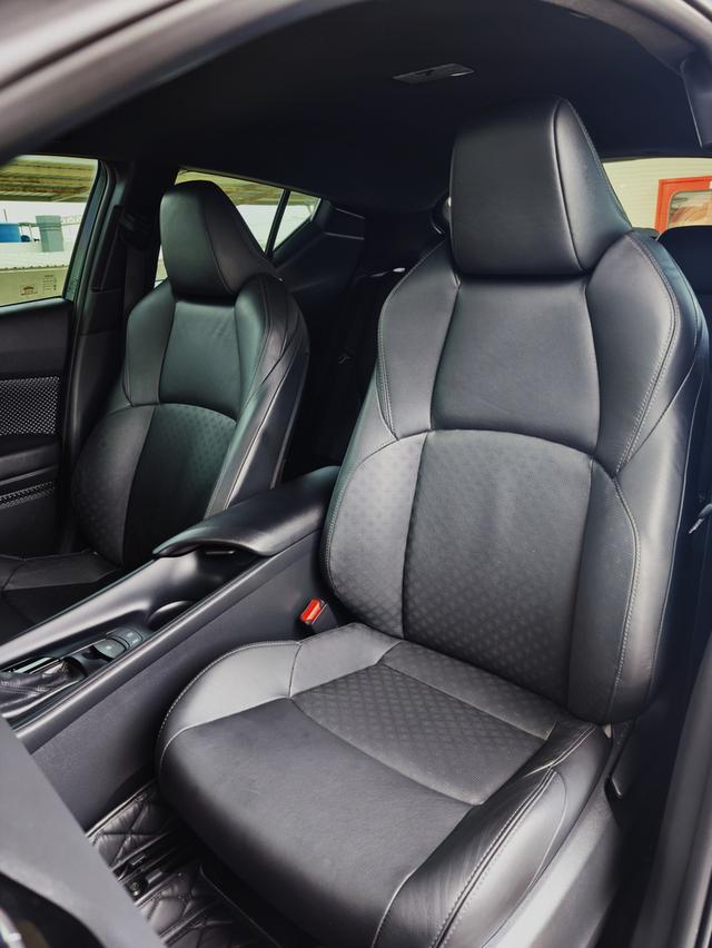 Toyota : C-HR 1.8 Entry l สนใจทักแชท Line ID: @102tdsim (มี @) รูปที่ 15