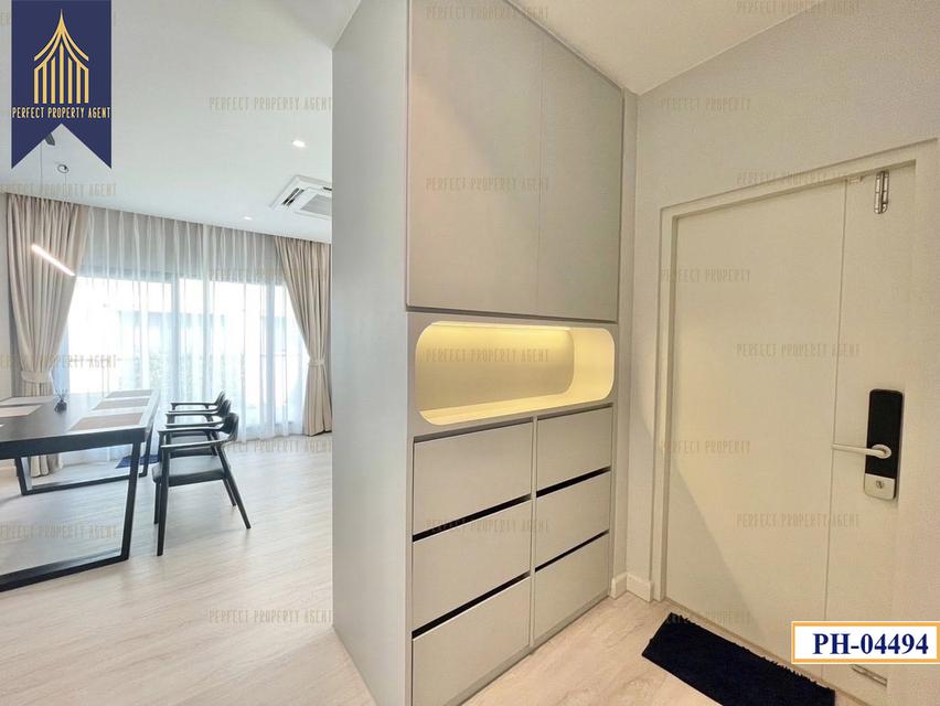 ให้เช่า บ้านพร้อมเข้าอยู่ Centro Bangna ทิศใต้ พร้อมเฟอร์นิเจอร์และเครื่องใช้ไฟฟ้า หิ้วกระเป๋าเข้าอยู่ได้เลย 8