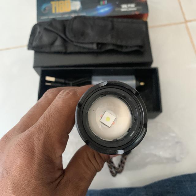 ไฟฉาย สำหรับเดินป่า หรือใช้ฉุนเฉิน 6