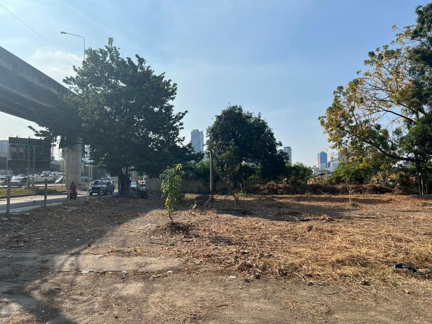 ขาย / ให้เช่า ที่ดินแปลงใหญ่ติดถนนพระราม 9 เนื้อที่ 7-2-85 ไร่ **เจ้าของขายเอง** 6