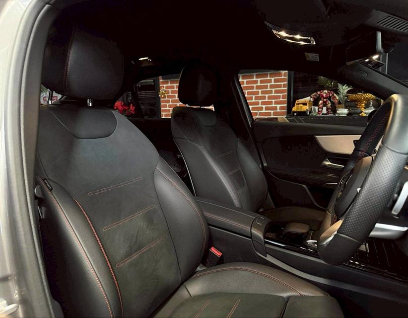 Mercedes Benz A200 AMG Dynamic ปี 2021 11