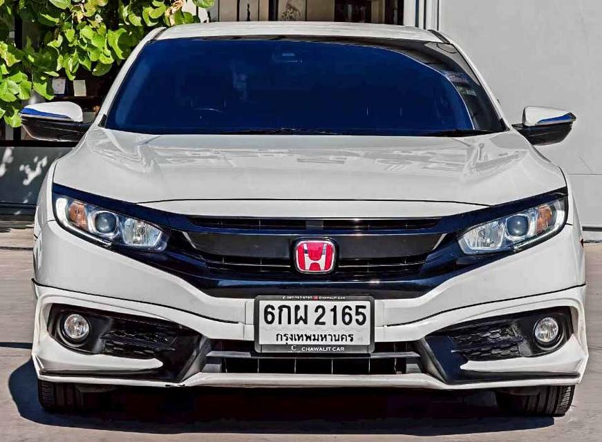 ขาย HONDA CIVIC 1.8 EL โฉม FC ปี 2017 เลขไมล์ 160,000 กม. 2