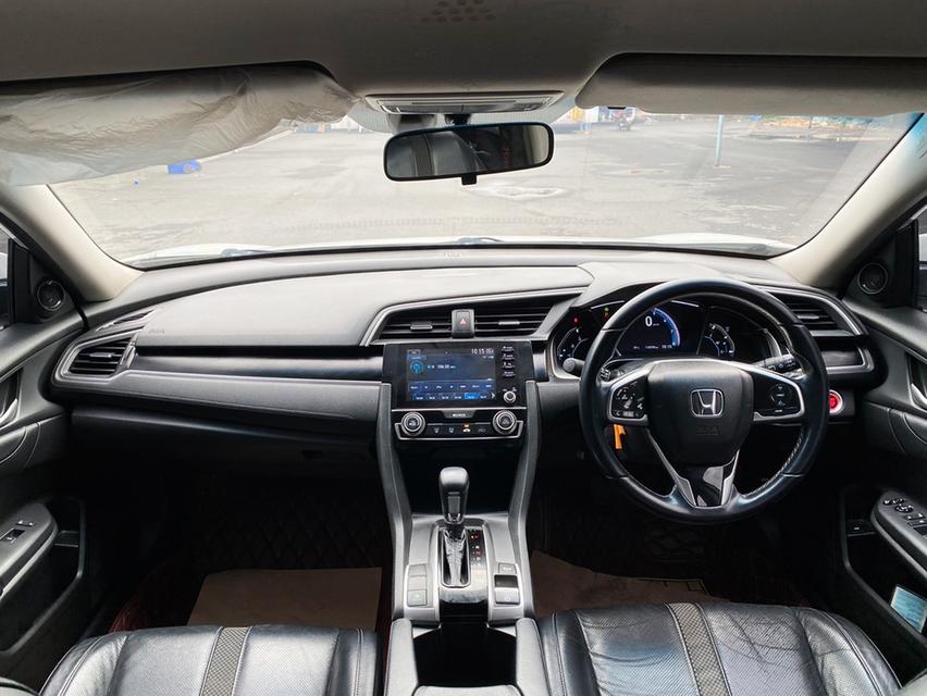 Honda Civic FC 1.8EL ปี2019 เลขไมล์ 110,xxx km 12