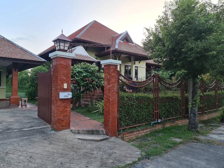 บ้านนอกโครงการ แถวพืชสวนโลก 1