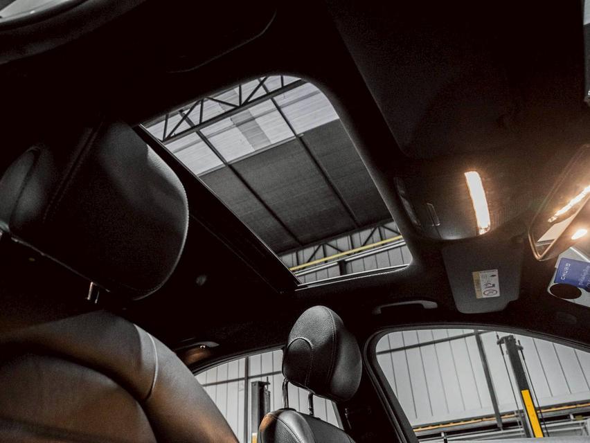 รหัสรถ 67GG8275 Benz C300 2.0 AMG Dynamic ปี2016 W205 14