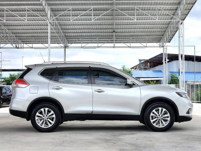 NISSAN X Trail 2.0 4WD ปี 2015 จด 2016 มือเดียว สวย ประวัติดีชัดเจน 3