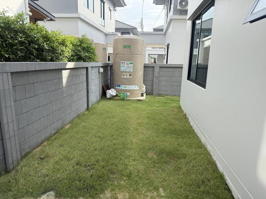 หมู่บ้าน บริทาเนีย บางนาศรีวารี  ซอยวัดศรีวารีน้อย บ้านใหม่อยู่ยังไม่ถึงปี บ้านตกแต่งพร้อมอยู่ 4